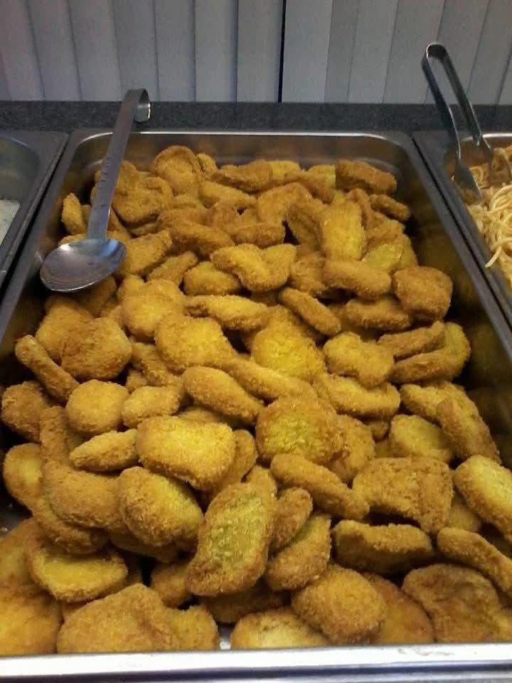 Elit Konaklama akşam yemeği ana yemek servis tepsisi